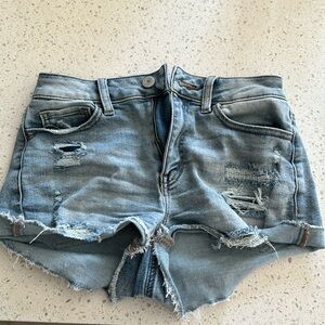 SO Kohls brand, 5/27 W, high rise blue Jean shorts